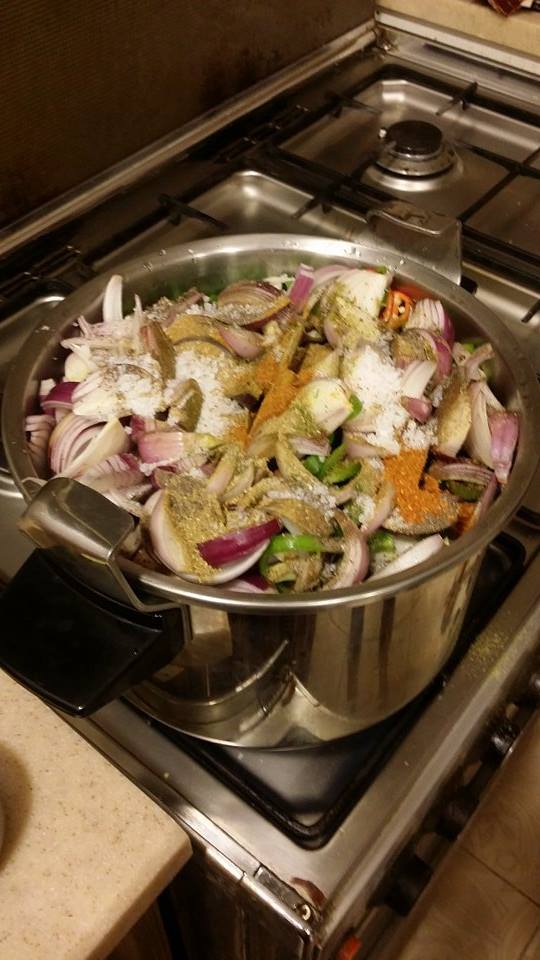 12025310_10153635965469486_467813810_n